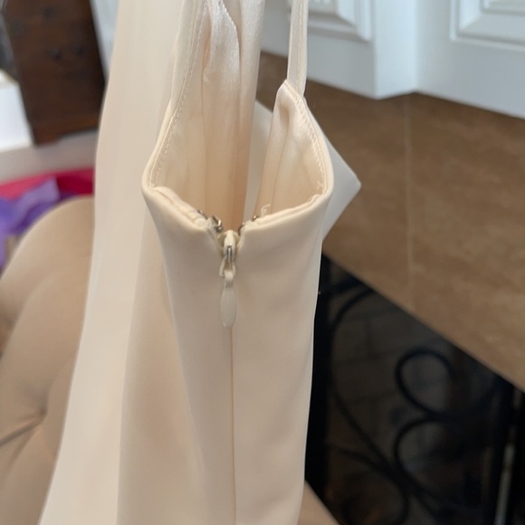 Kate Hudson for Ann Taylor Halter Cream Dress - Picture 7 of 11